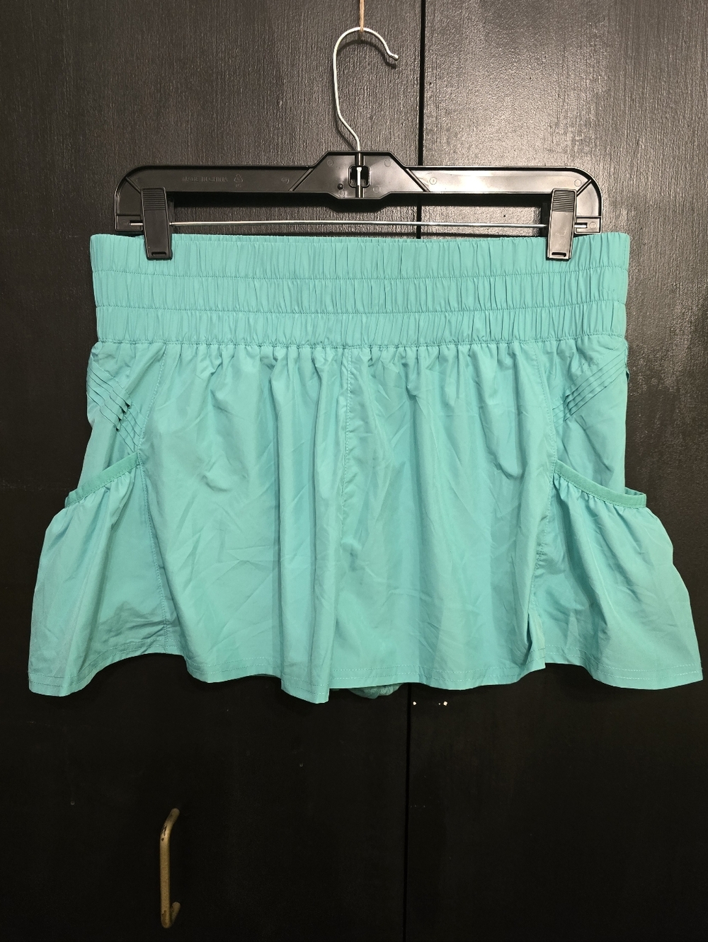 Free People Movement "Get Your Flirt On" Shorts in a Seafoam Size Large - Picture 3 of 6